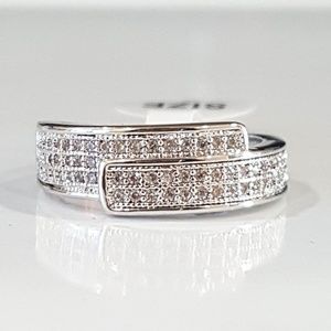 Size 6 Simulated Diamond Band Ring